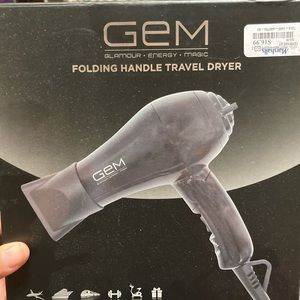 GEM folding handle travel dryer.
